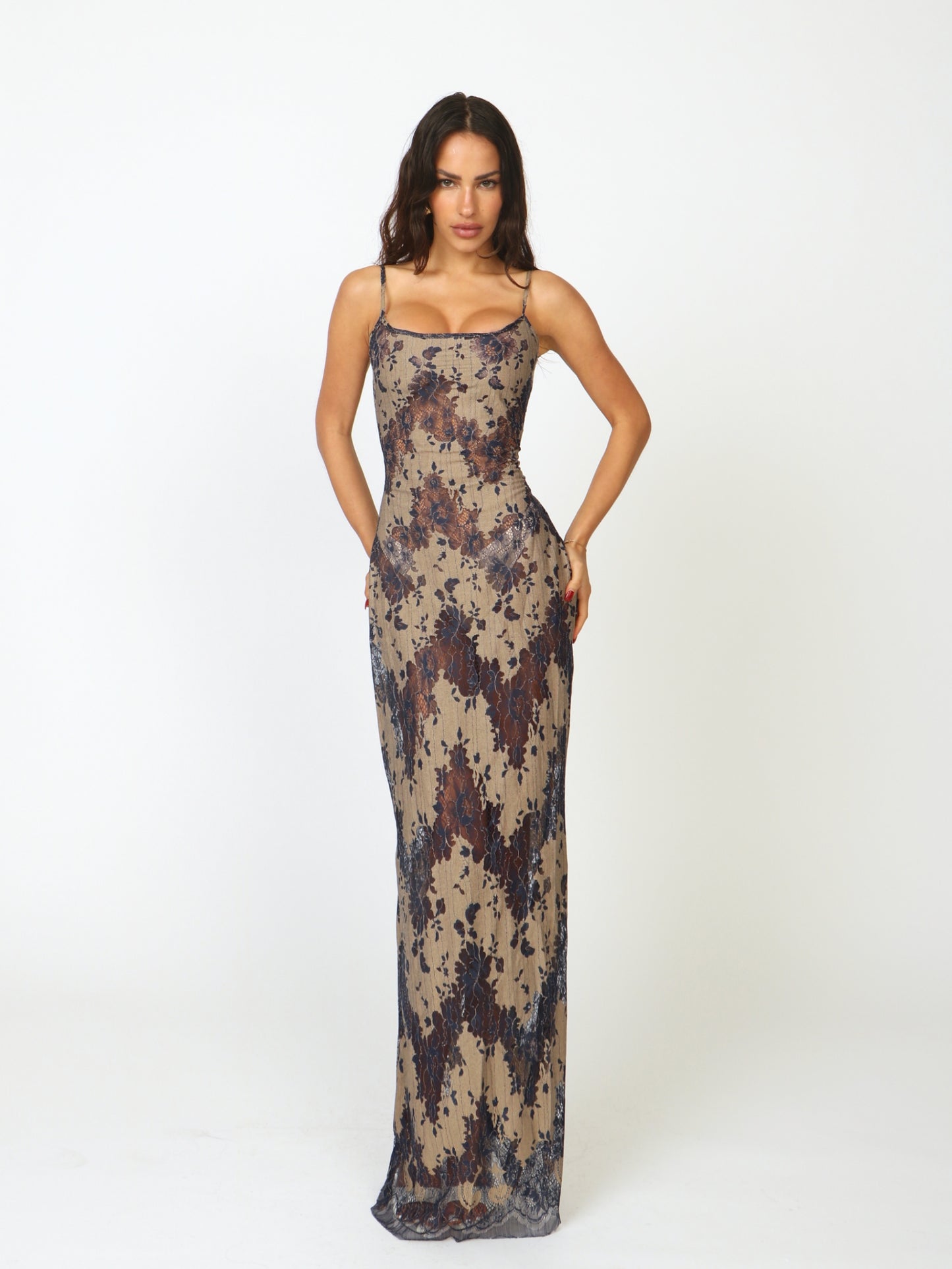 ROMANE LACE MAXI DRESS