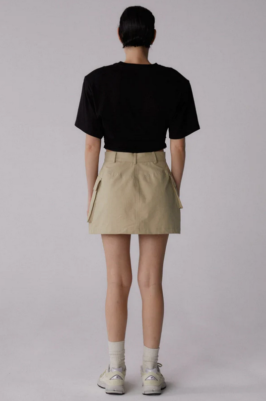 IZUMI CROPPED T-SHIRT